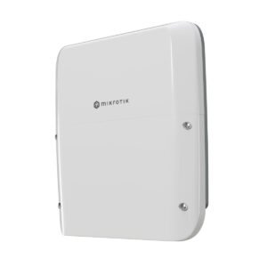 MikroTik RB5009UPr+S+OUT - Router exterior 7x RJ45 1000Mb/s PoE, 1x RJ45 2.5Gb/s PoE, 1x SFP+, 1x USB 3.0, IP66