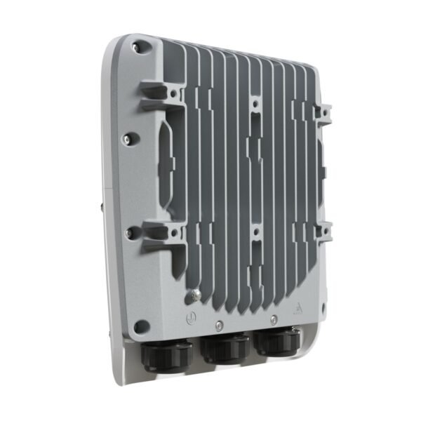 MikroTik RB5009UPr+S+OUT - Router exterior 7x RJ45 1000Mb/s PoE, 1x RJ45 2.5Gb/s PoE, 1x SFP+, 1x USB 3.0, IP66 - Imagen 2